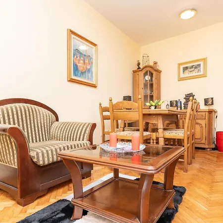 Holiday home Casa Radha Bella - Two Bedroom *