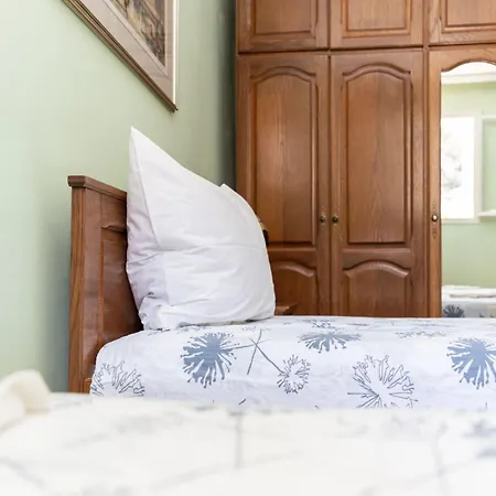 Casa Radha Bella - Two Bedroom Holiday home