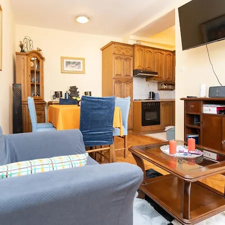 Casa Radha Bella - Two Bedroom Holiday home Dubrovnik